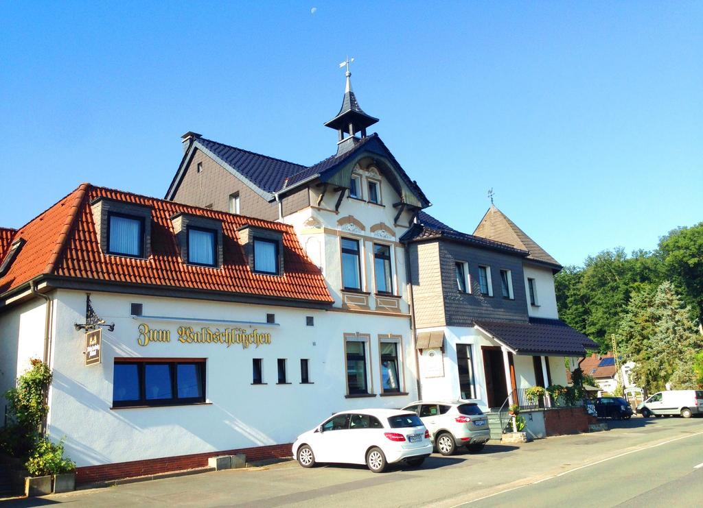 Hotel Waldschloesschen Fuechten Ngoại thất bức ảnh